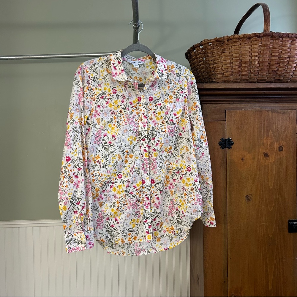 Old Navy “The Classic” Multicolor Floral Shirt
